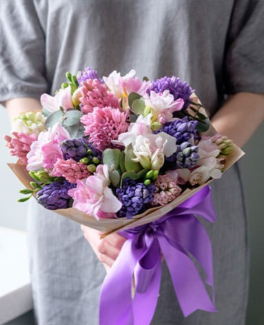 Бесплатная доставка цветов в Дмитровске